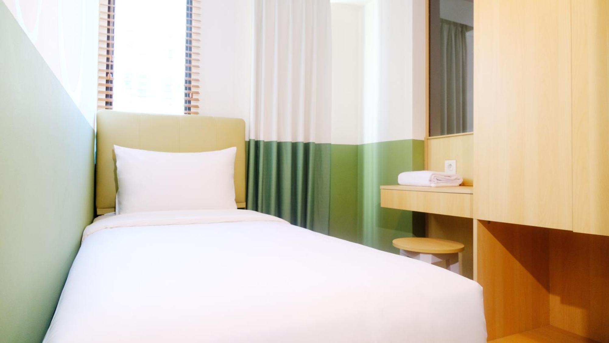 Hotel Osaka Pik2 Tangerang Eksteriør billede