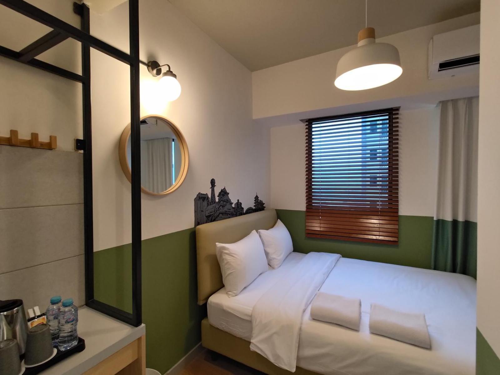 Hotel Osaka Pik2 Tangerang Eksteriør billede