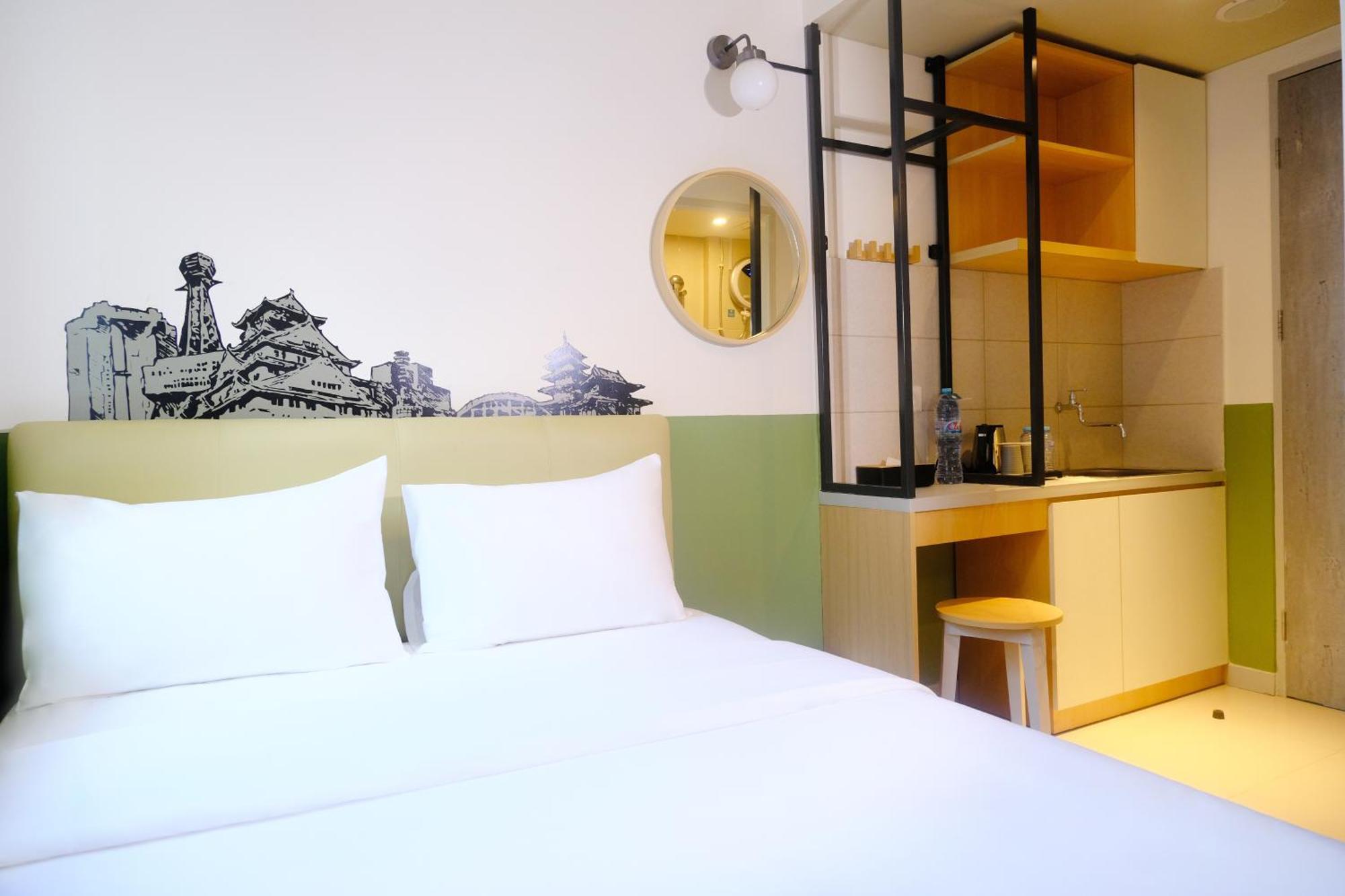 Hotel Osaka Pik2 Tangerang Eksteriør billede